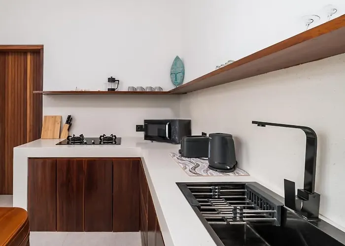 Tombak - A Stylish & Modern 2br Uluwatu
