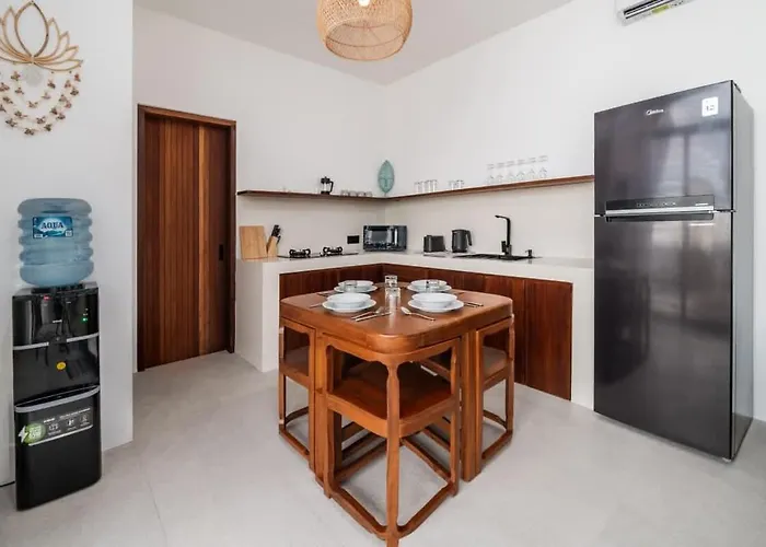 Tombak - A Stylish & Modern 2br